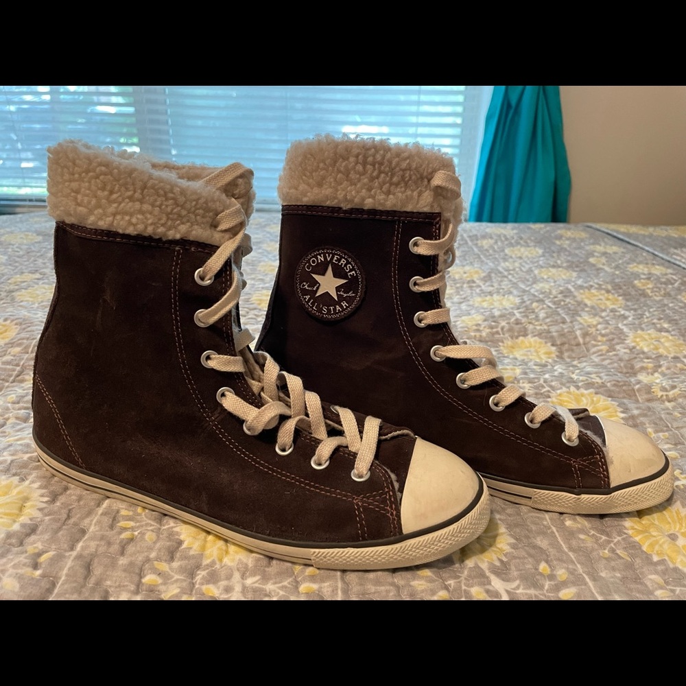 Brown High top Converse w/ Fur